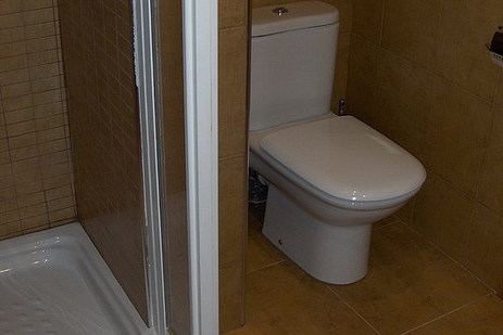 Salle de bains avec douche, appartement Felipe V, Peñiscola